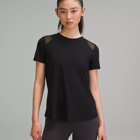 Lululemon 3 T-Shirt Bundle Sculpt LS, Sculpt SS, Swiftly LS, Black, Size 8 - Picture 2 of 5